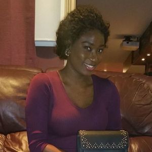 Meet your Posher, Cecilia